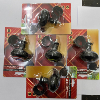 Univerzalna metalna pomoćna kuglica za volan, plastično tijelo s metalnom nogom, marka LIPIN, mogućnost otiska logotipa, težina 110 g