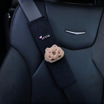 Tsubaki Rose protector pluș pentru umărul centurii de siguranță auto