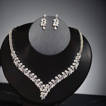 Vjenčani set nakita od cirkonija u obliku lista — naušnice i ogrlica, ugradnja, uvijeni lanac, privjesak od legure, lagani luksuz