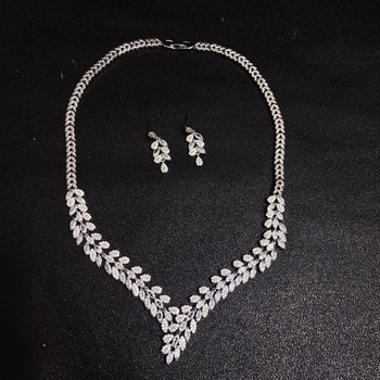 Vjenčani set nakita od cirkonija u obliku lista — naušnice i ogrlica, ugradnja, uvijeni lanac, privjesak od legure, lagani luksuz