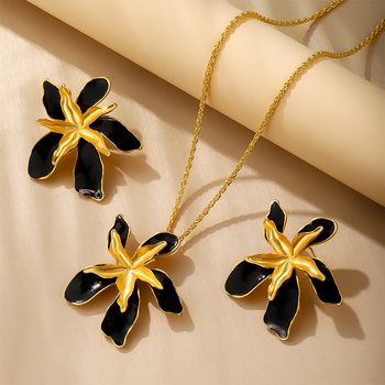 Set nakita: ogrlica i naušnice s 3D laticama u Hepburn stilu; materijal: staklo/lapis lazuli; obradba: elektroplating; paket: naušnice + ogrlica; materijal privjeska: legura