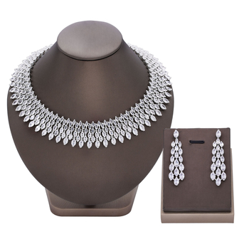 Ženski set nakita s dijamantnim detaljima, originalni dizajn, bakar s elektroplatom, mješavina dragih kamenja, motivi biljaka i cvijeća — uključuje naušnice, ogrlicu i narukvicu