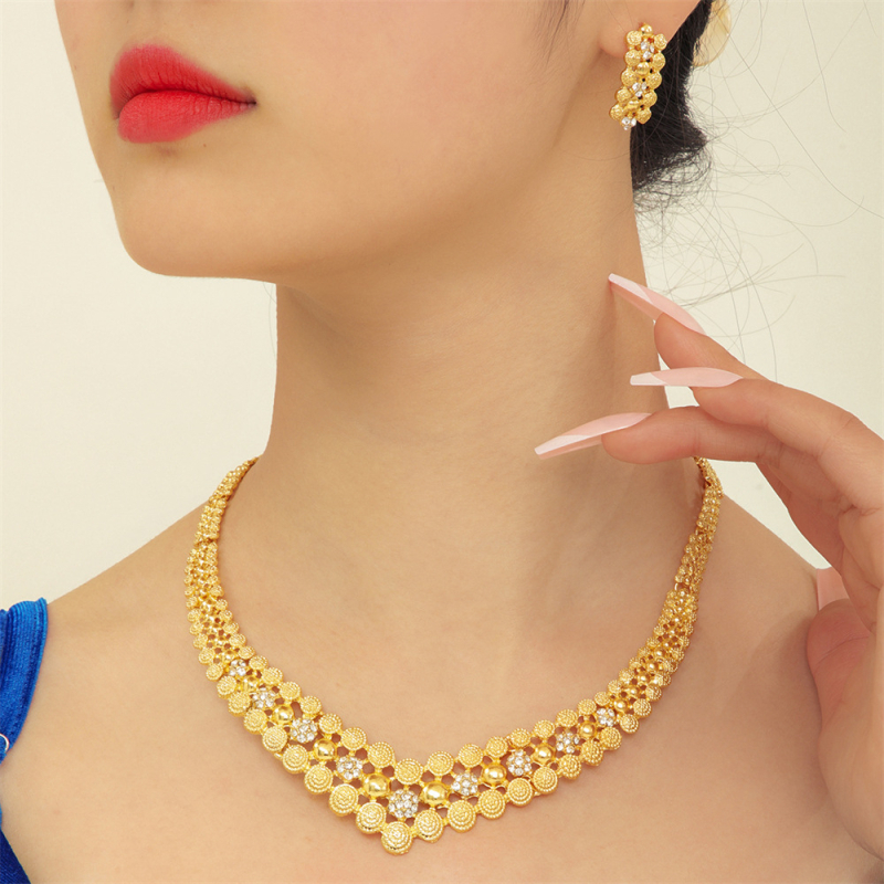 Set ogrlice i naušnica od legure, pozlaćeni završni sloj, običan lanac, ženski modni nakit