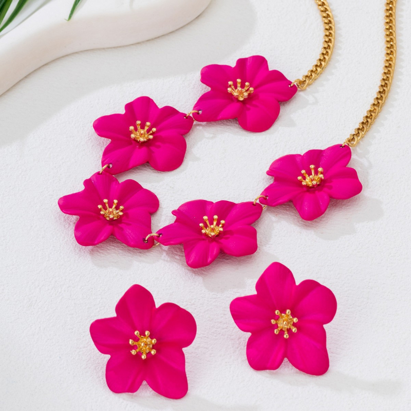 Set naušnica i ogrlice s dizajnom plumerije, nakit od legure, privjesak u obliku bisera, elektroplatiranje