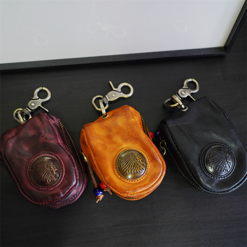 Etui pentru chei auto cu motiv Cap Indian, lucrat manual, stil vintage, din piele vegetală, fermoar