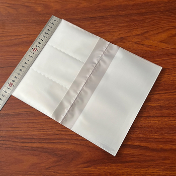 Noguldījumu lapu un bankas konta grāmatiņas turētājs, ūdensnecaurlaidīgs dosieris, materiāls PP, Zīmols Other, IP: Nē