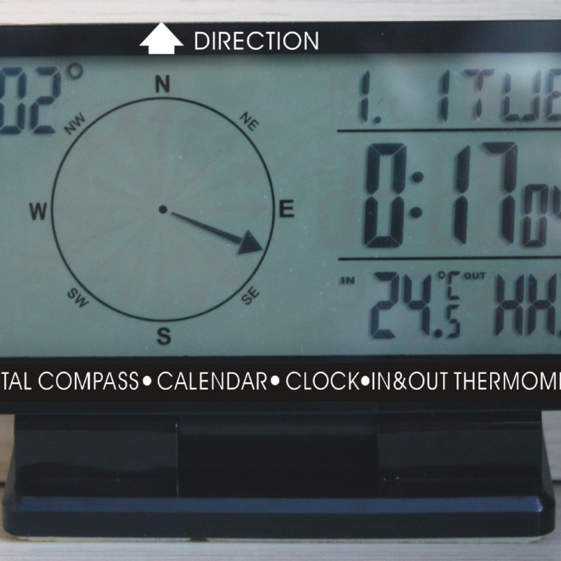 Autóhoz tervezett elektronikus iránytű LCD kijelzővel, idő és dátum funkciókkal, azimut szög kijelzés, ABS ház, BECAR márka, autóhasználatra