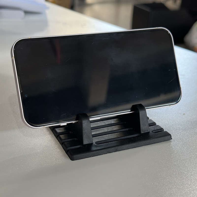 Szilikonból készült telefon-tartó anti-slip párnával, autóba való tartó vízszintes és függőleges kijelzőkhöz, univerzális telefonállvány