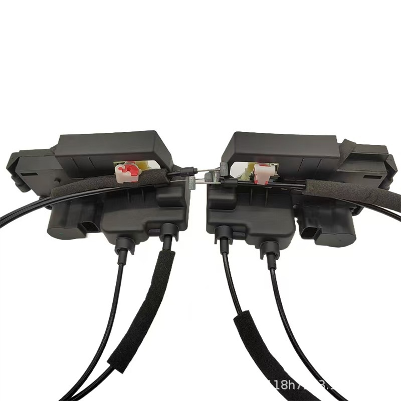 Autóajtó zár működtető SsangYong Korando-hoz – Modellek: 7121034021, 7122034001, 7131034002, 7132034002