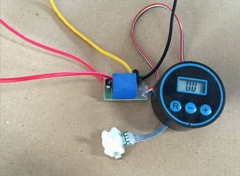 Автомобилна помпа за гуми с дигитален дисплей и манометър, 12V, диапазон 150 psi