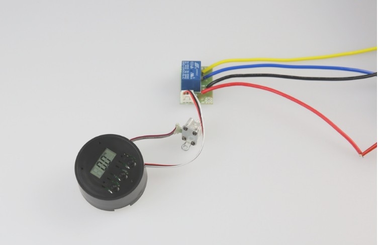 Автомобилна помпа за гуми с дигитален дисплей и манометър, 12V, диапазон 150 psi