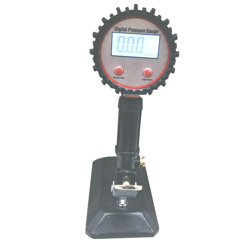 Manometru digital pentru pneuri cu iluminare, interval 0-10 bar, rezoluție 0,5 psi, alimentare cu baterie AAA, afișaj în mai multe unități