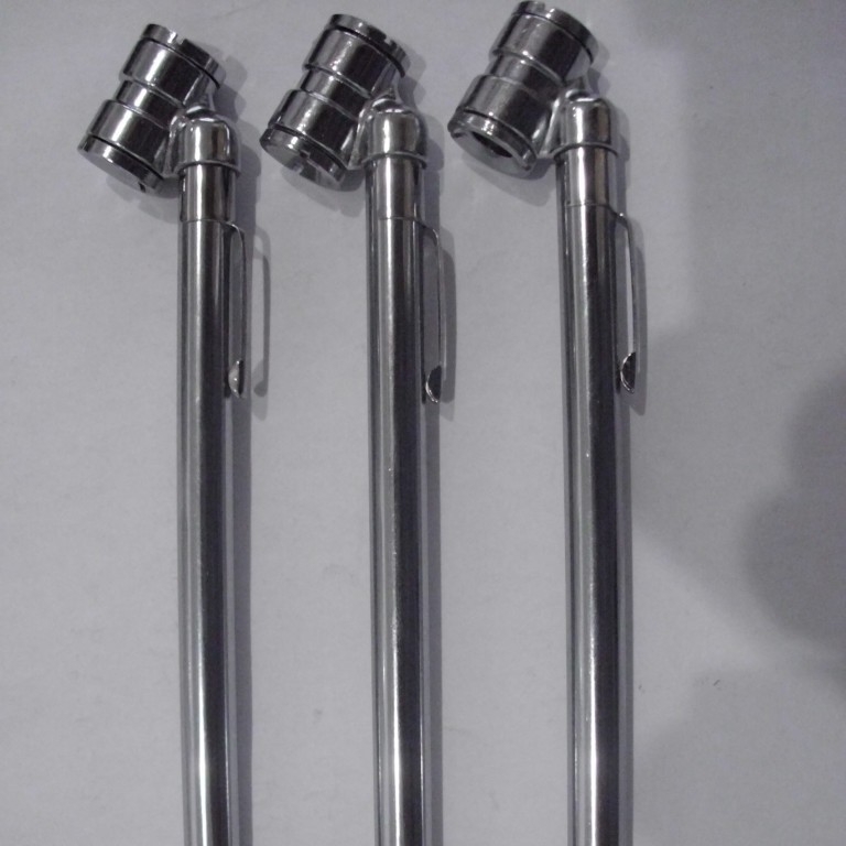 Manometar za tlak automobilske gume s metalnim kućištem, prenosiv, raspon mjerenja 10-120 jedinica, više mjernih jedinica