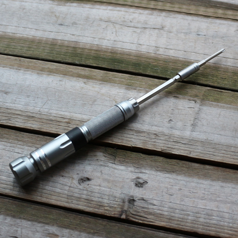 22-в-1 комплект прецизни отвертки от S2 стомана, магнитен и изолиран, с 22 накрайника и дръжка, за телефони, лаптопи и настолни компютри