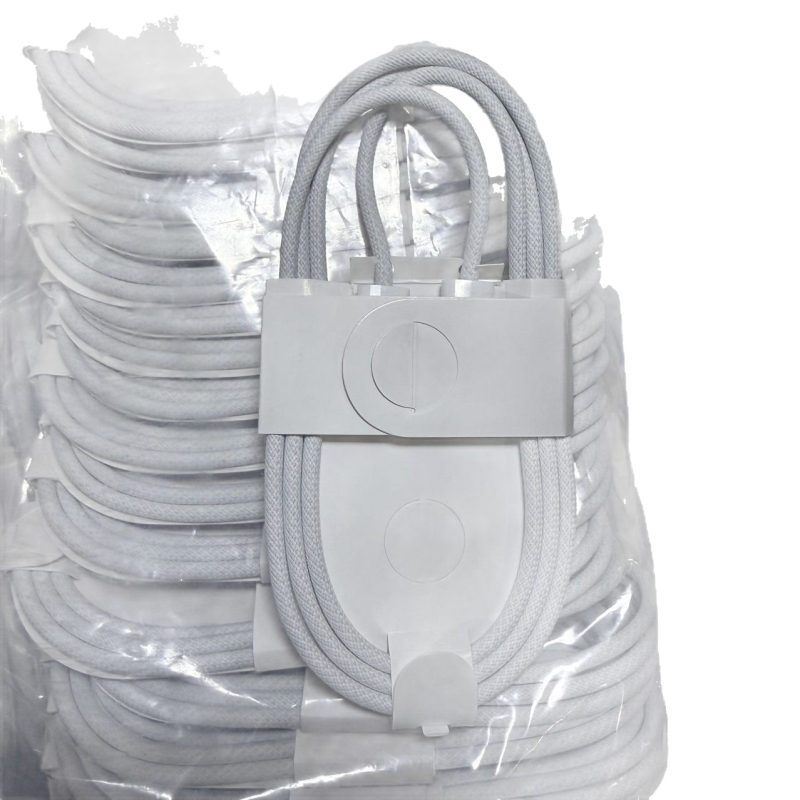 USB-C szövött adatkábel, 30W gyors töltés, Type-C interfész, egyetlen csatlakozó