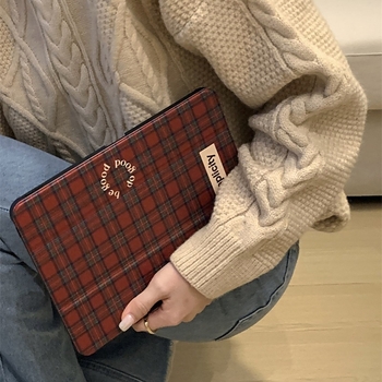 Ochranný kryt na iPad s plaid heart vzorom, akryl, vyvýšená textura, slot na pero, stojan