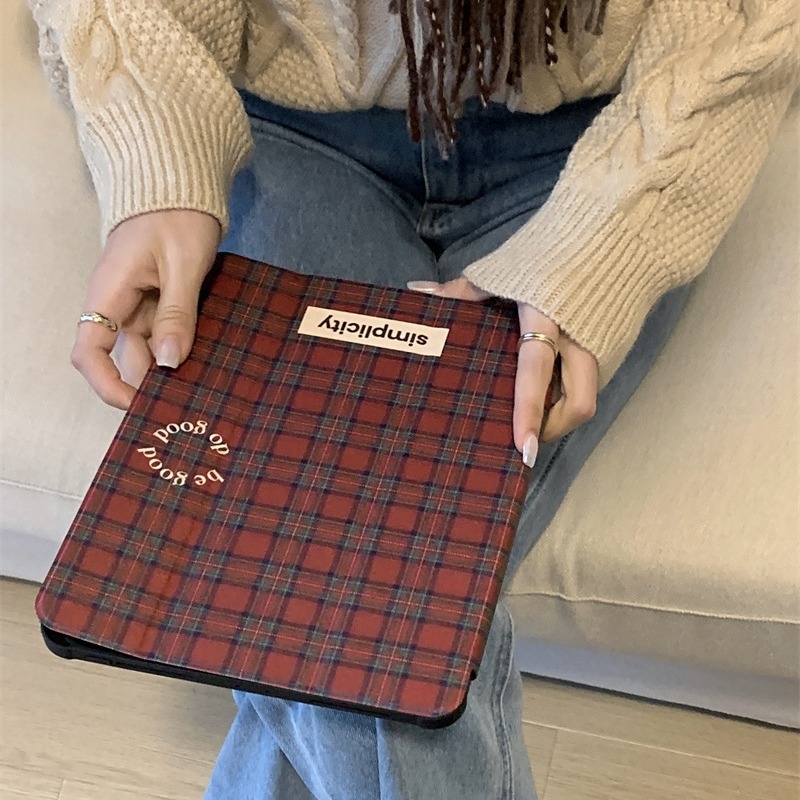 Ochranný kryt na iPad s plaid heart vzorom, akryl, vyvýšená textura, slot na pero, stojan