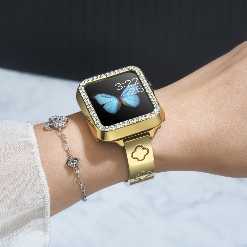 Kovový remienok pre Apple Watch, model S10S9, dámsky, dizajn štvorlístka, bez značky