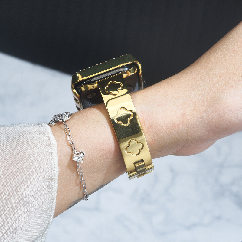 Kovový remienok pre Apple Watch, model S10S9, dámsky, dizajn štvorlístka, bez značky