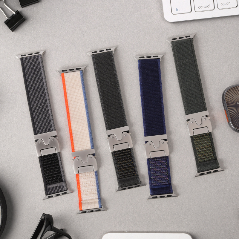Elastični najlonski remen za Apple Watch Ultra 2 s padobranskom kopčom