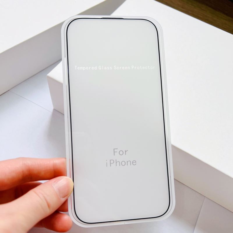 Ochranný štít z tvrdeného skla pre iPhone 16 Pro Max a iPhone 17 Pro Max – plný displej, HD, tenká čierna hrana
