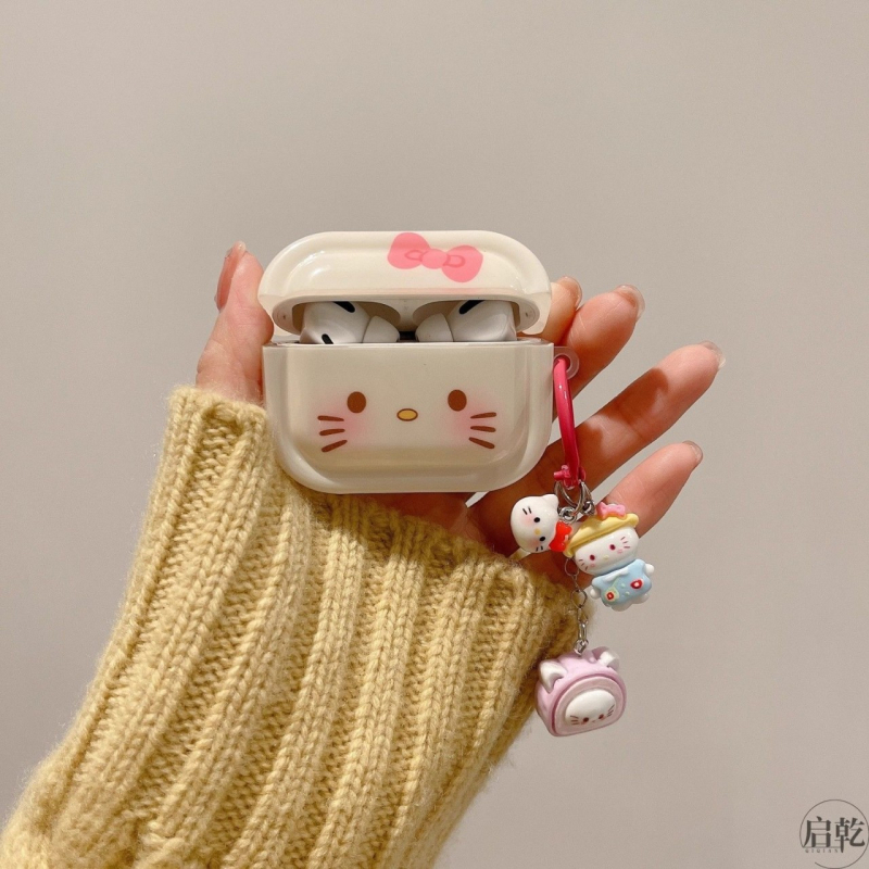 Kućište za AirPods Pro 3 s Hello Kitty privjeskom, TPU mekani kućište, završna obrada sprejem, kompatibilno s Apple
