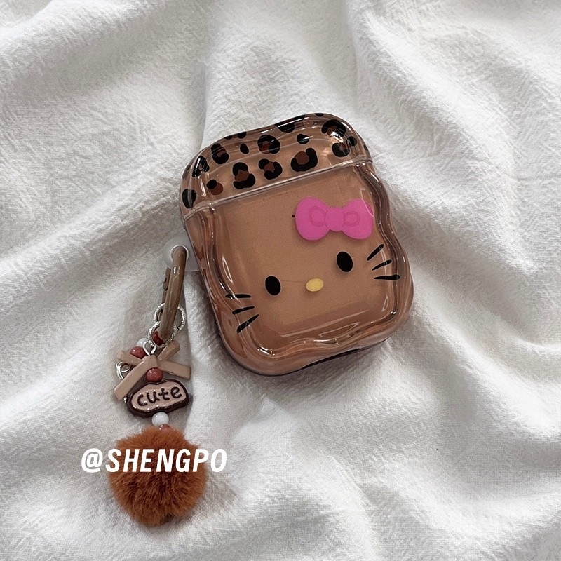 Smeđi leopard uzorak futrola Hello Kitty s privjeskom za AirPods Pro 3