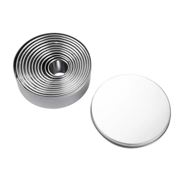 Κύκλικη φόρμα κέικ από ανοξείδωτο ατσάλι με κυρτό άκρο — εργαλείο για fondant, mousse ring, ντόνατ και φύλλα ζύμης
