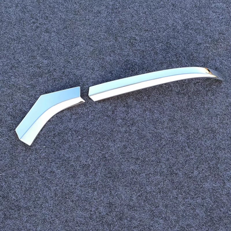 Tagumine dekoratiivne serv Toyota Sienna 20–24, ABS, mudel 03018Zz, dekoratiivne kasutus