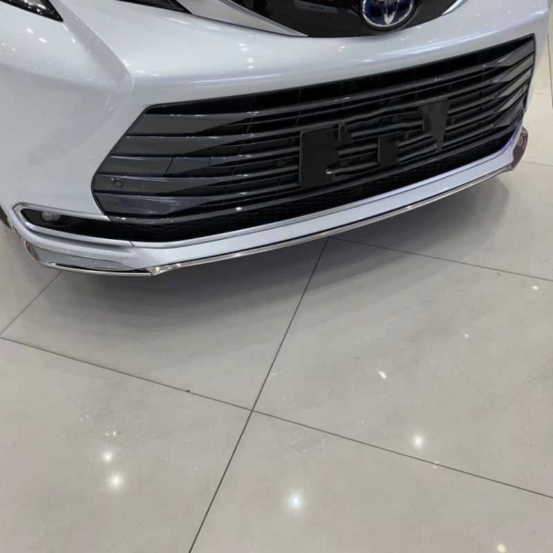 Tagumine dekoratiivne serv Toyota Sienna 20–24, ABS, mudel 03018Zz, dekoratiivne kasutus