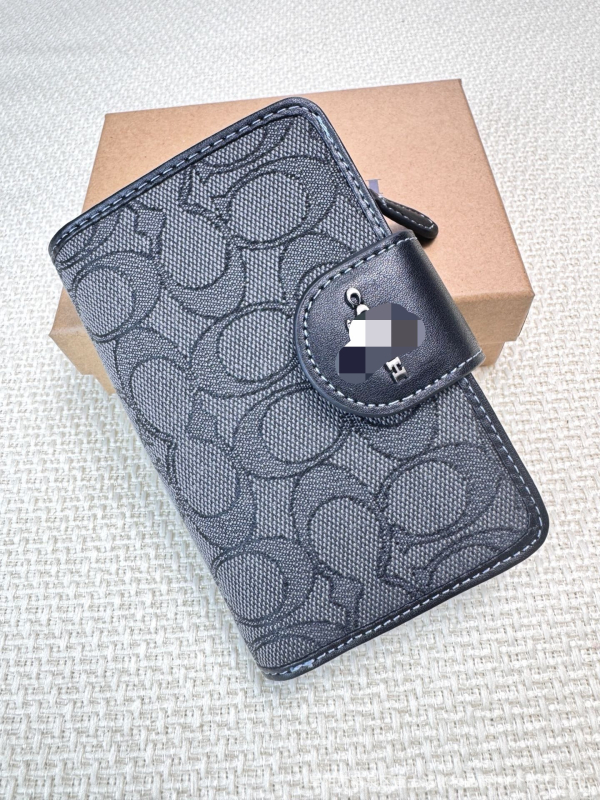 Portofel feminin din PVC, model cu dungi, cu mai multe compartimente pentru carduri, buzunar pentru monede și suport pentru ID