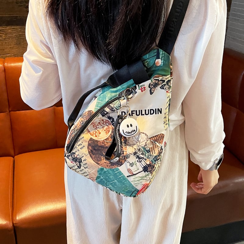 Geantă crossbody din material cu flori de mătase, închidere tip capac, buzunar cu fermoar, căptușeală PU, design exterior tridimensional, stil unisex