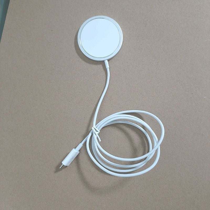 Безжично магнитно зарядно, Qi-съвместимо, магнитно захващане, изход 1W, преносимо зарядно за телефон