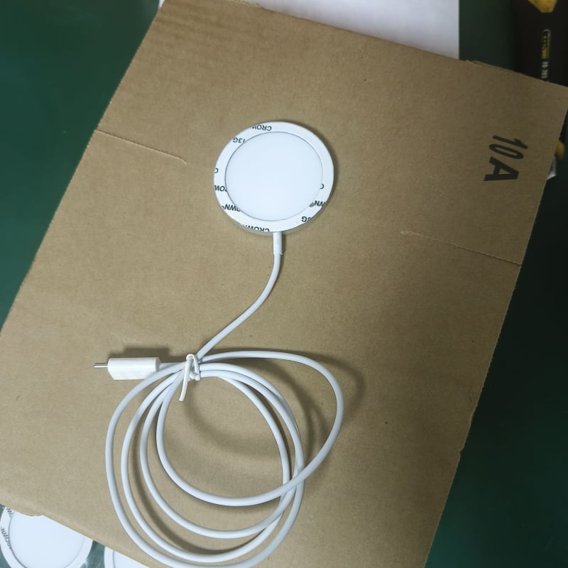 Безжично магнитно зарядно, Qi-съвместимо, магнитно захващане, изход 1W, преносимо зарядно за телефон