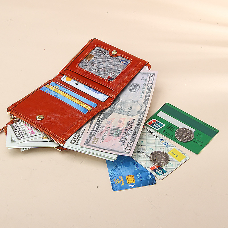 Igazi bőrből készült rövid pénztárca, első réteg marhabőrből, függőleges kártyatartó és érmés zseb