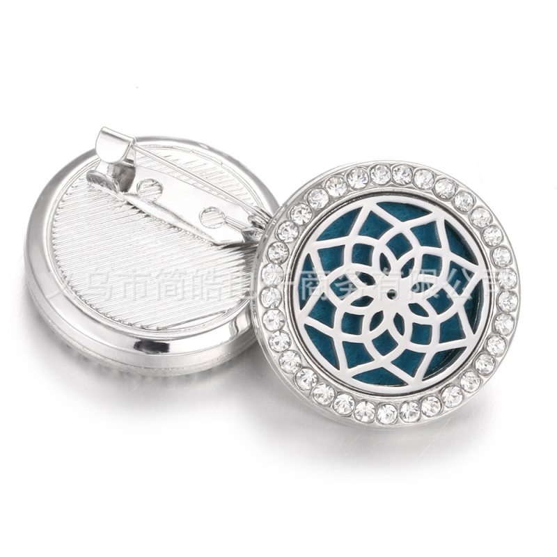 Αρωματοθεραπευτική καρφίτσα από κράμα με φινίρισμα ηλεκτροπλατίνας, μοτίβο μάσκας με διαμάντι σε στρώσεις, μίνι κλιπ για αιθέριο έλαιο· διακοσμητικό και πολυλειτουργικό· σχήματα: καρδιά, ρόμβος, U-σχήματος, σταγόνα, γεωμετρικό.