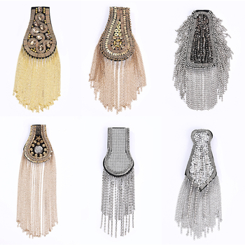 Unisex sakausējuma epaulete ar pūdelīti un kristālu ievietojumu, elektroplatēta, ģeometrisks stils