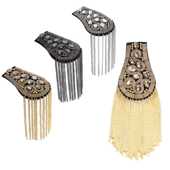 Unisex sakausējuma epaulete ar pūdelīti un kristālu ievietojumu, elektroplatēta, ģeometrisks stils