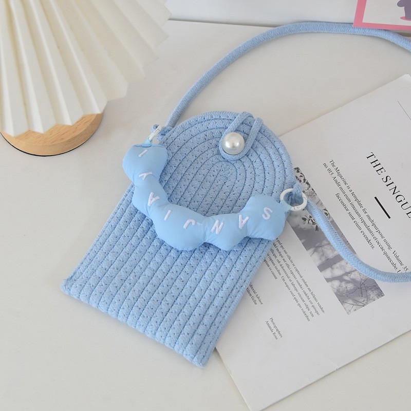 Geantă crossbody din bumbac, design floral, țesătură împletită, formă vertical pătrată, închidere cu capac, curea de umăr simplă