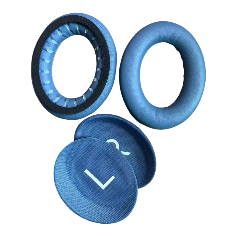 Husă din piele pentru căști Bose QC45 – materiale: piele proteică, plasă, gel; ușor de montat; confortabil de purtat.