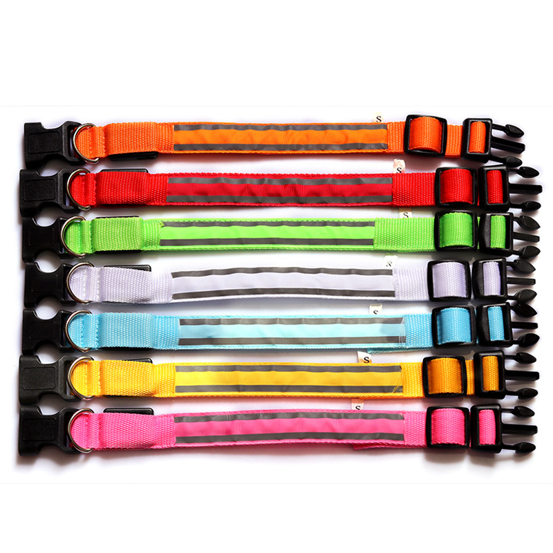 LED κολάρο σκύλου κατά της απώλειας, με USB επαναφορτιζόμενο φως και ανακλαστικό υλικό