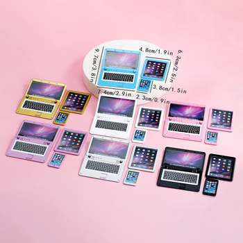 Leļļu namiņa mini gadgetu komplekts (3 gab.) – mobilie telefoni, planšetdatori un klēpjdatori, cinka sakausējums; sērija Tablet; zīmols Runi; krāsots pārklājums; pielāgojams