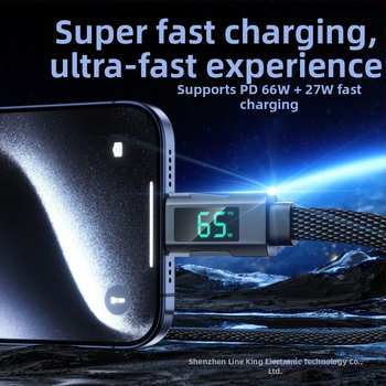 Autós töltő- és adatkábel digitális kijelzővel, négy az egyben kötött, kompatibil Lightning, USB-C, USB-A és USB 3.0, PD-kompatibilis