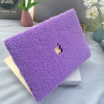Kakute plüüs-kaitsekott MacBook Pro ja Air jaoks – plastikust välimine külg, plüüsvooder
