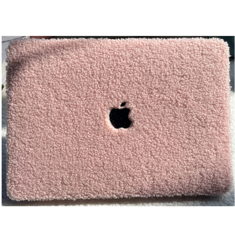Kakute plüüs-kaitsekott MacBook Pro ja Air jaoks – plastikust välimine külg, plüüsvooder
