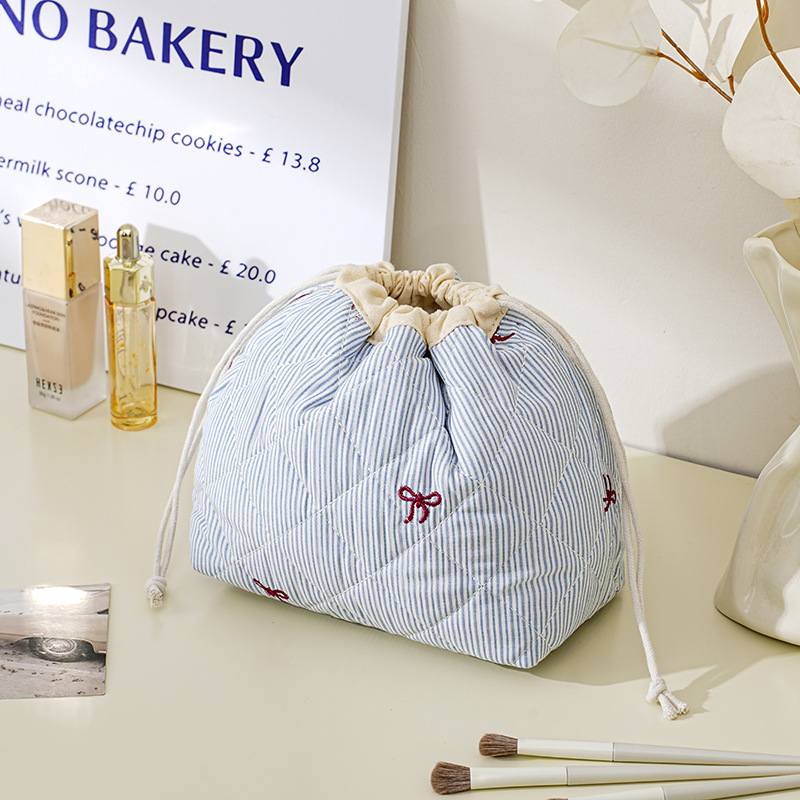 Geantă de machiaj cu capacitate mare, material poliester, model dungi, căptușeală din pânză, fermoar