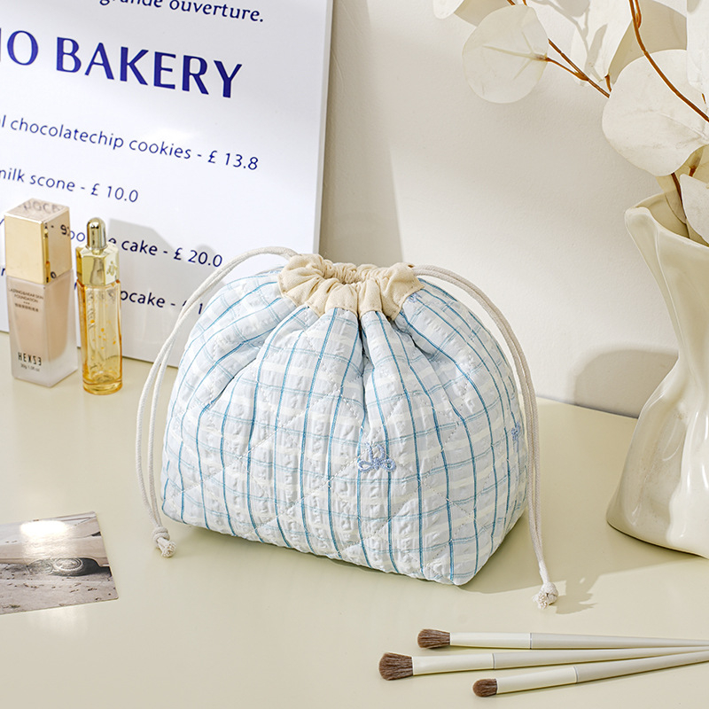 Geantă de machiaj cu capacitate mare, material poliester, model dungi, căptușeală din pânză, fermoar