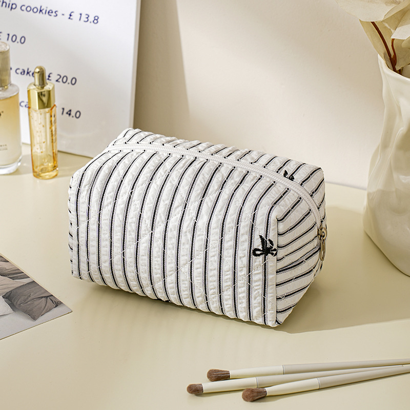 Geantă de machiaj cu capacitate mare, material poliester, model dungi, căptușeală din pânză, fermoar
