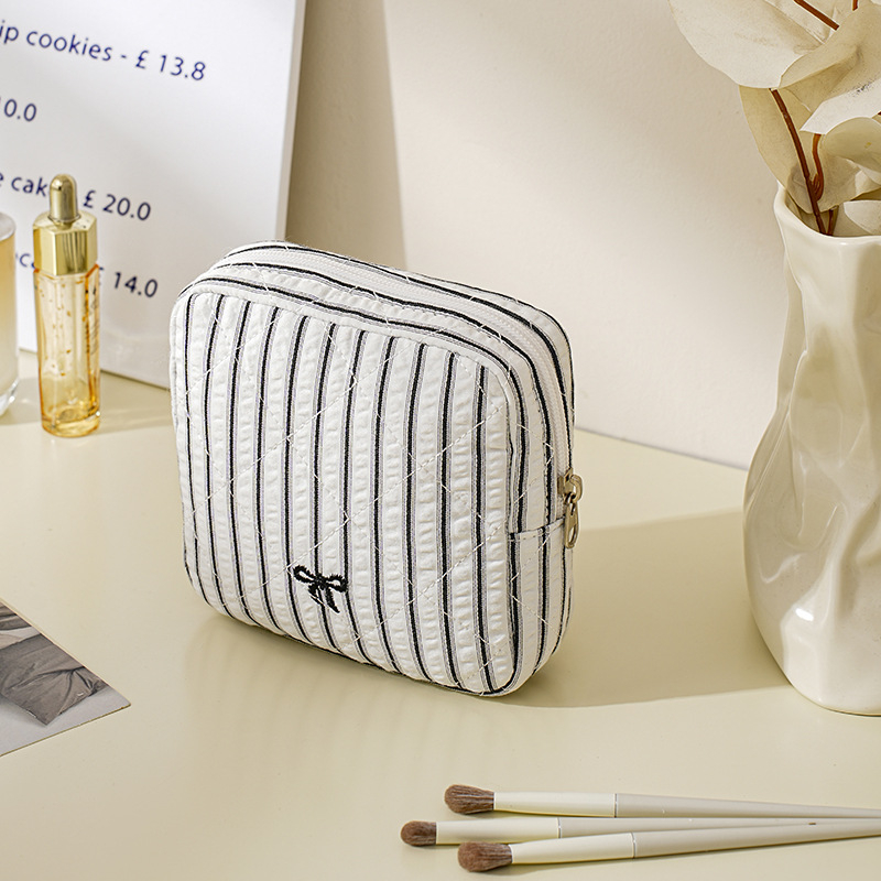 Geantă de machiaj cu capacitate mare, material poliester, model dungi, căptușeală din pânză, fermoar