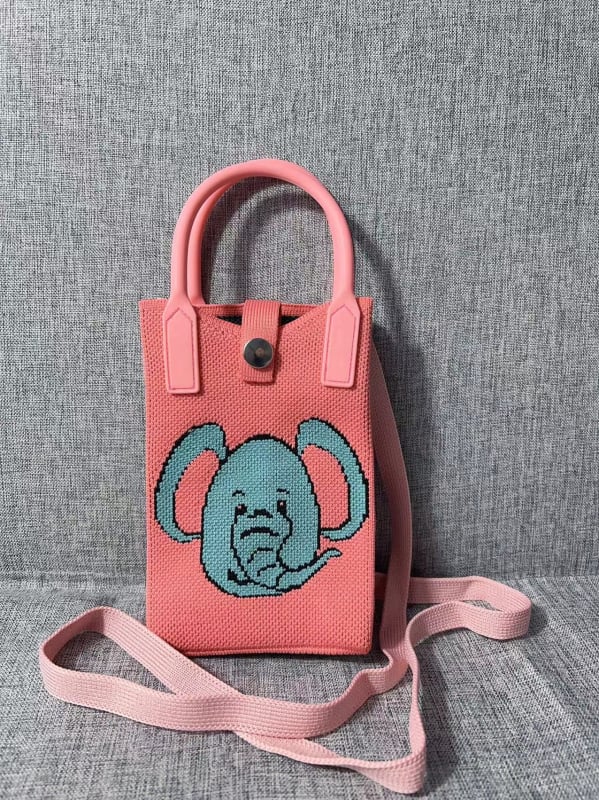 Mobiltelefon táska — aranyos rajzfilmszerű kötött dizájn, koreai stílusú keresztpántos, függőleges négyzet alakú, poliészter